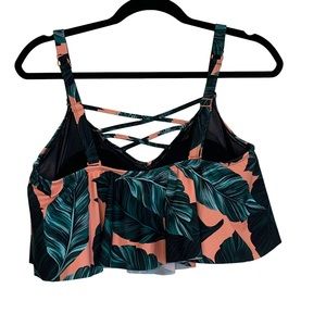 Torrid Ruffle Bikini Top tropical Print 1X